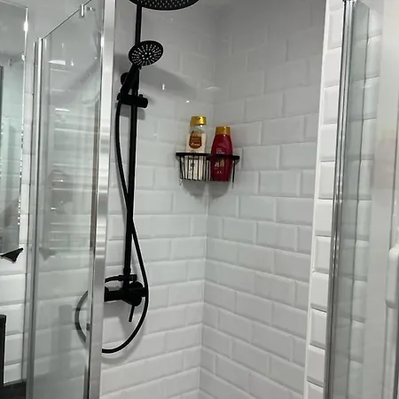 Donosti House Iii Con Parking Ess Апартаменты *